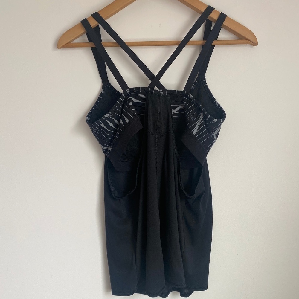 Athleta Hidden Agenda Built In Bra Mesh Workout Tank Size S